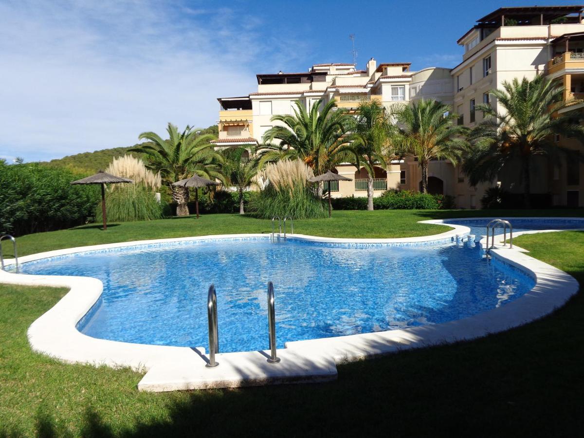 Cortes Valencianas 45 Naquera Exterior photo